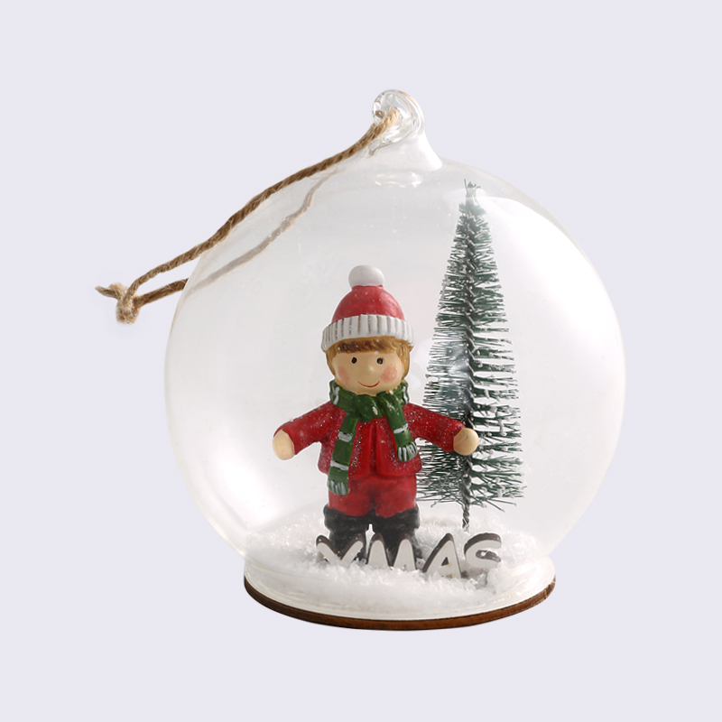 Kreativer Harz-Kinder-Schnee-Szene-Weihnachtsbaum-Glas gemalter Anhänger